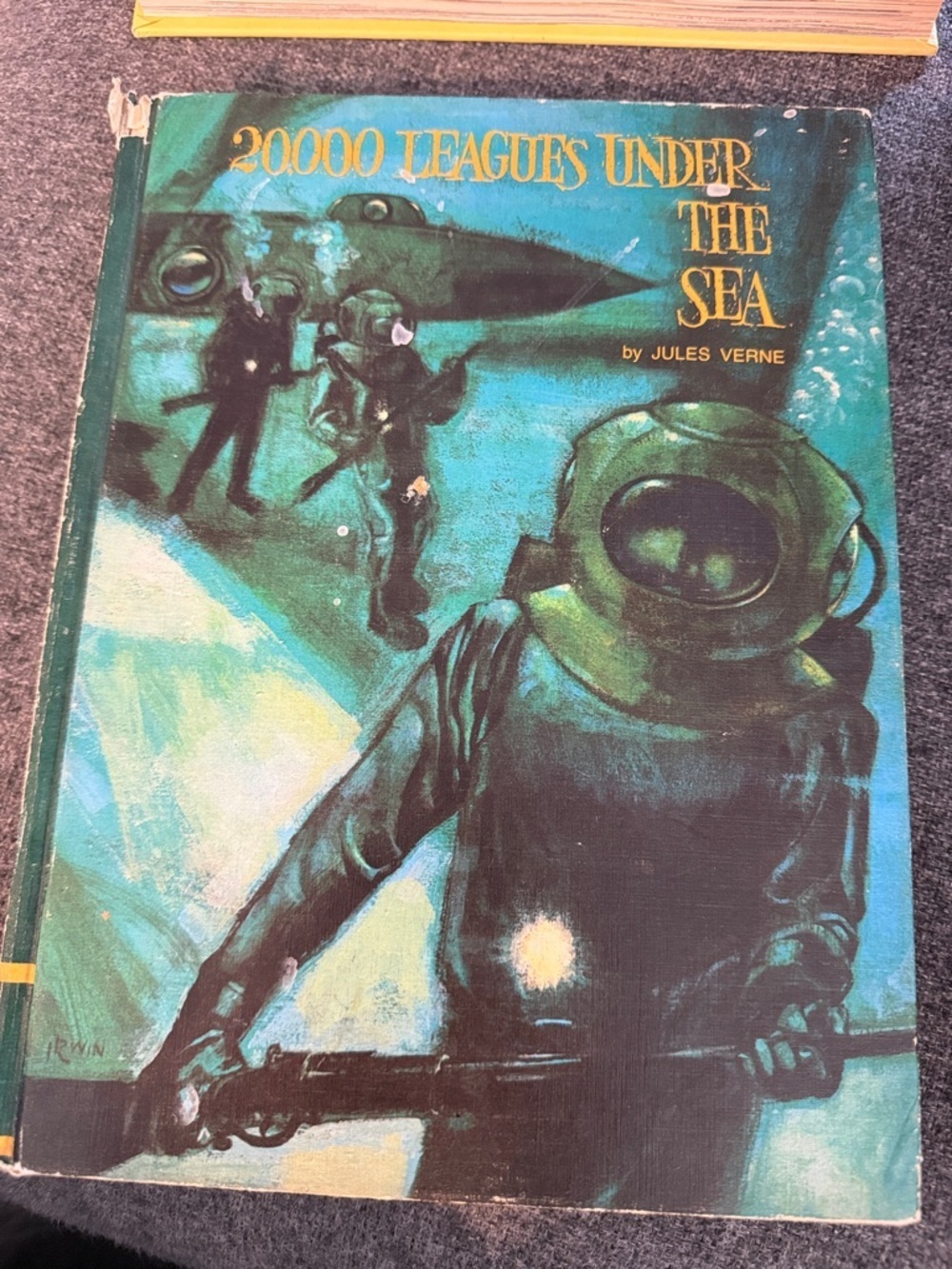 20000 Leagues Under the Sea Hardcover Book - Teal & Yellow Cover